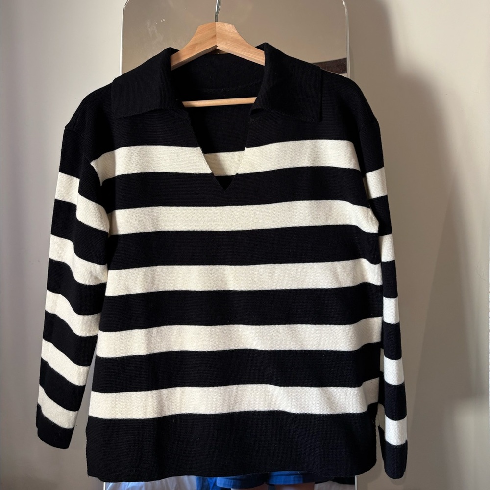 Talbots M Black & White Striped Women's Sweater with collar